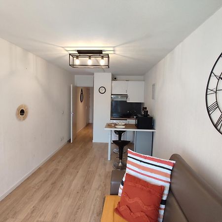 Appartement Climatise Avec Parking A 6Min A Pied De La Gare St Charles Marseilles Exterior foto