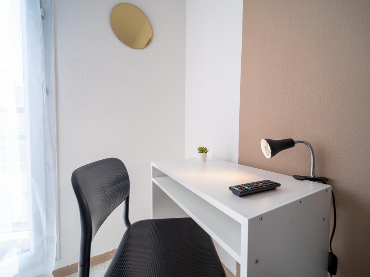 Appartement Climatise Avec Parking A 6Min A Pied De La Gare St Charles Marseilles Exterior foto