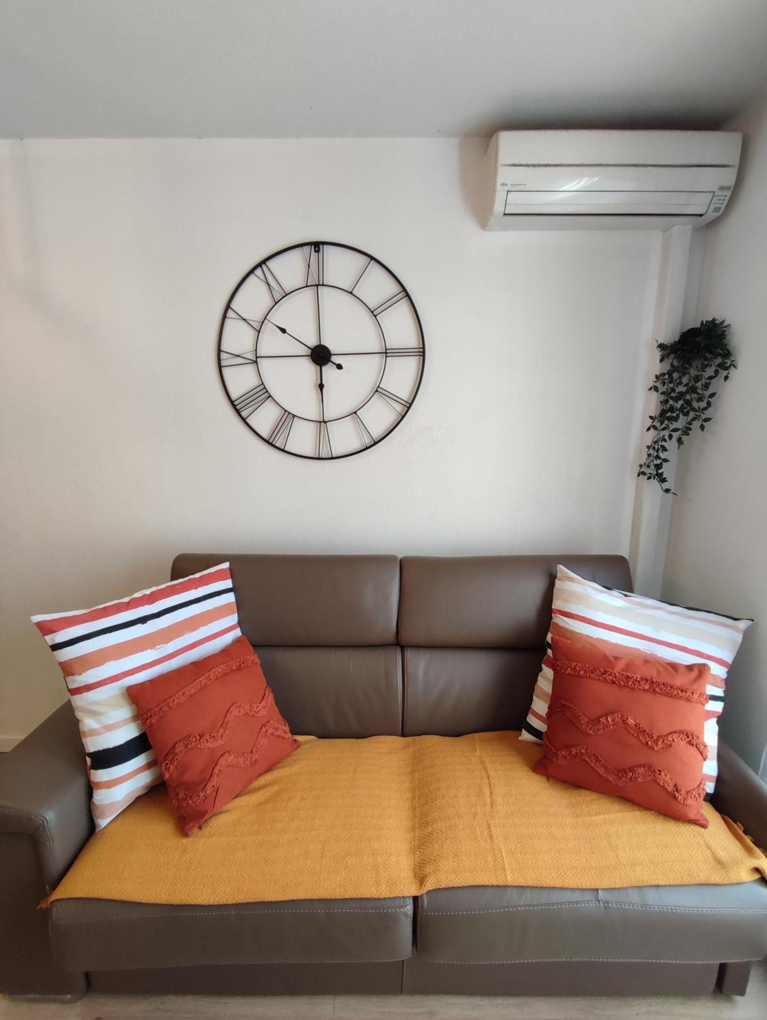 Appartement Climatise Avec Parking A 6Min A Pied De La Gare St Charles Marseilles Exterior foto