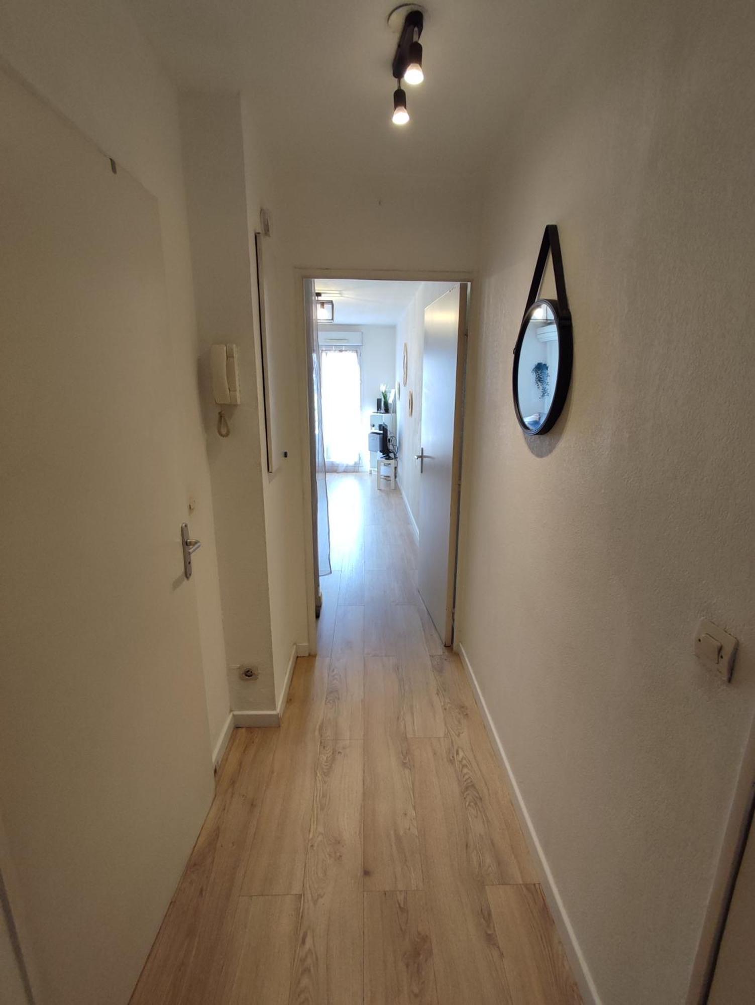 Appartement Climatise Avec Parking A 6Min A Pied De La Gare St Charles Marseilles Exterior foto